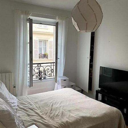 Modern Appartement W/ Tour Eiffel View In The 7Th Paris Eksteriør bilde