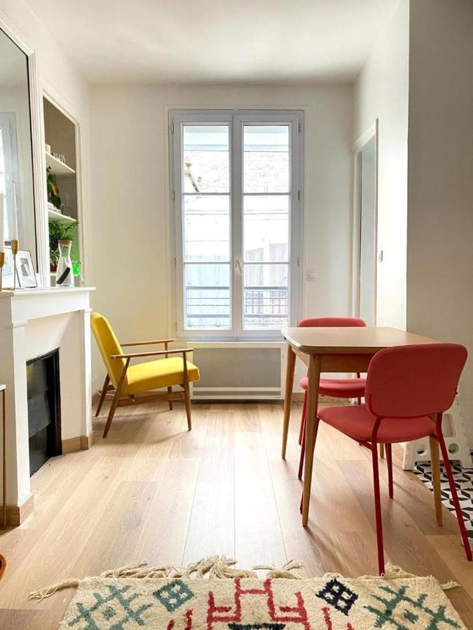 Modern Appartement W/ Tour Eiffel View In The 7Th Paris Eksteriør bilde